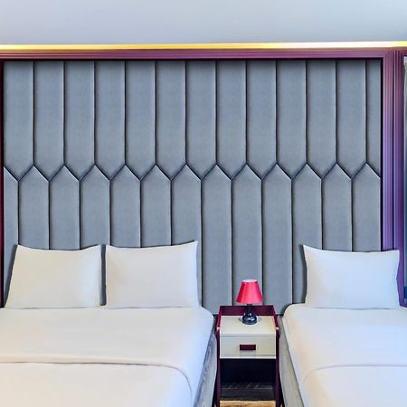 Heaven Premium Hotel Restaurant & Airport Shuttle Arnavutkoy ภายนอก รูปภาพ