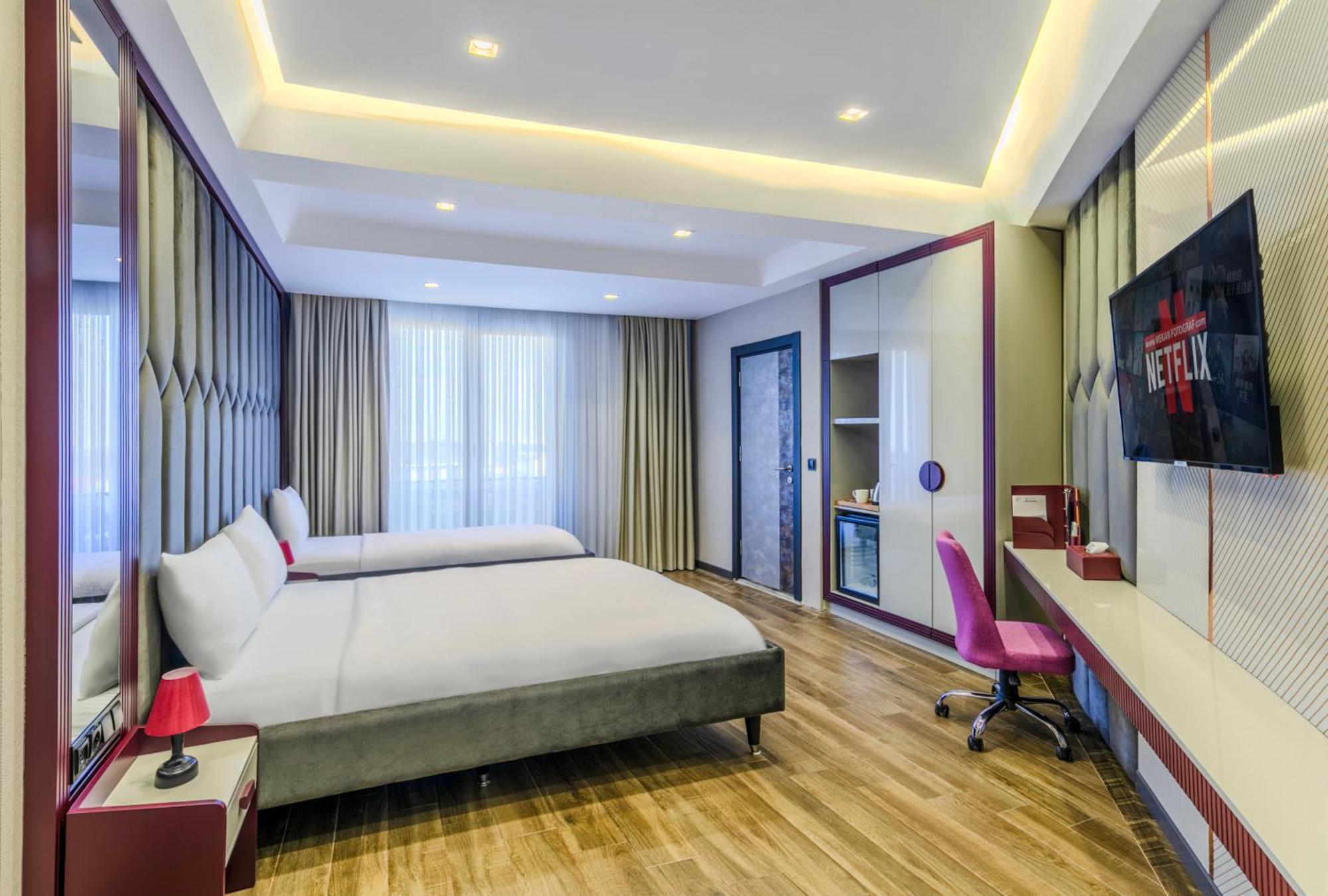 Heaven Premium Hotel Restaurant & Airport Shuttle Arnavutkoy ภายนอก รูปภาพ