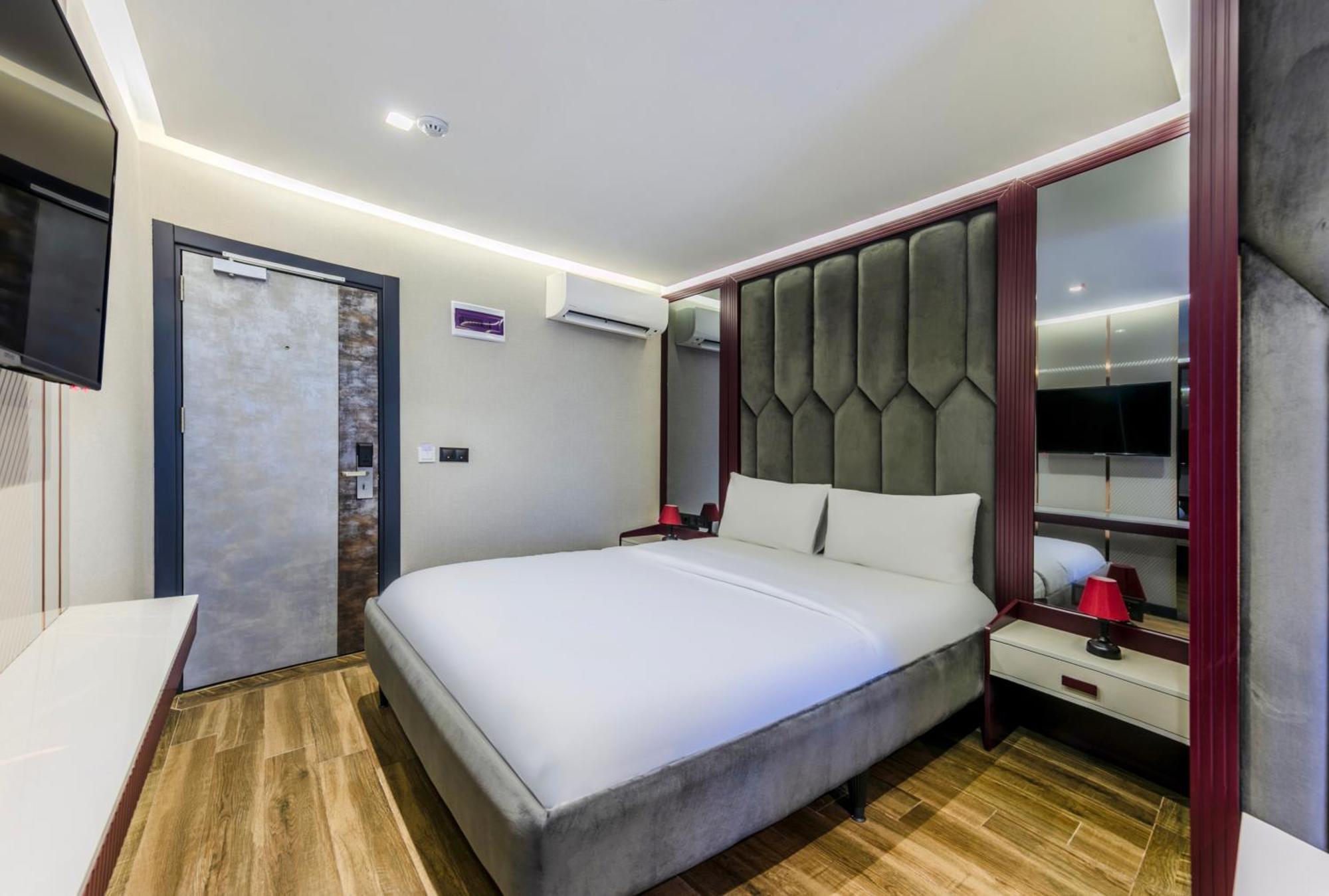 Heaven Premium Hotel Restaurant & Airport Shuttle Arnavutkoy ภายนอก รูปภาพ